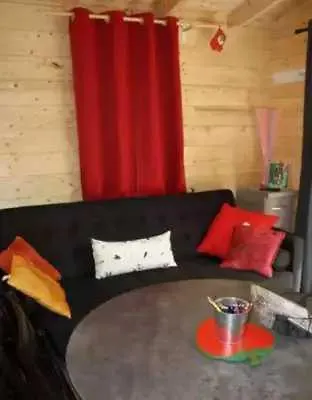 2 Etoiles - Piscine - Eecead Campsite *