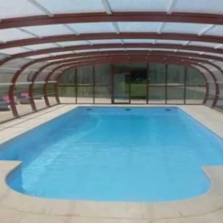Campsite 2 Etoiles - Piscine - Eecead Bar-sur-Aube