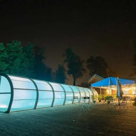2 Etoiles - Piscine - Eecead Campsite *
