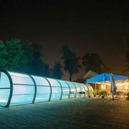 Parque de Campismo 2 Etoiles - Piscine - Eecead